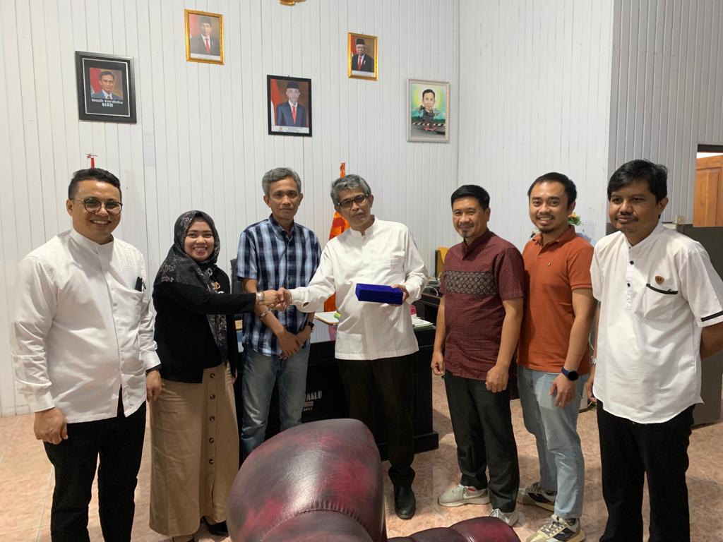 Bawaslu Sultra Audiensi Bersama Dekan Fakultas Ilmu Sosial dan Politik Universitas Haluoleo