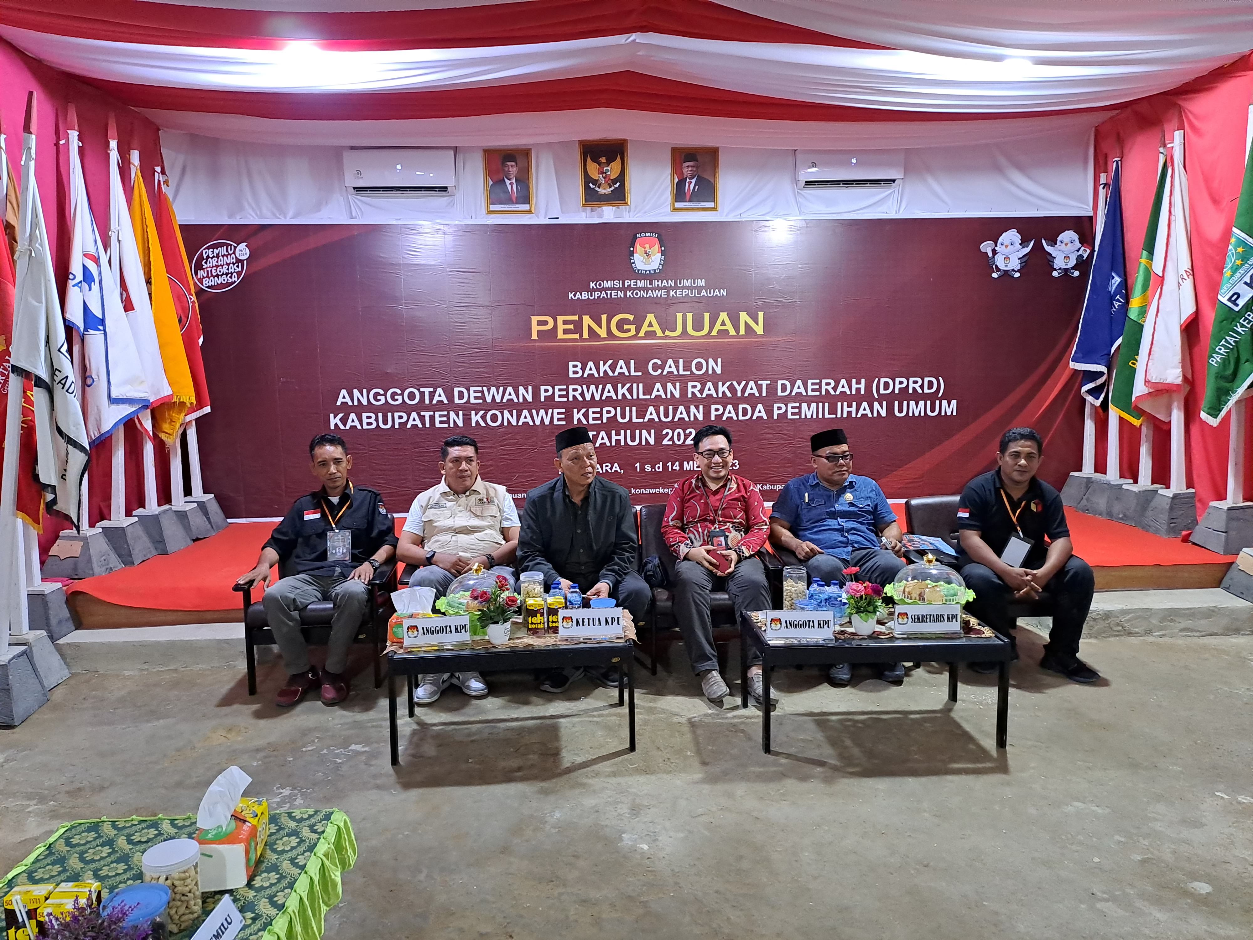 H. HERRY ; Melakukan Kunjungan Kerja di Bawaslu Kabupaten Konawe Kepulauan