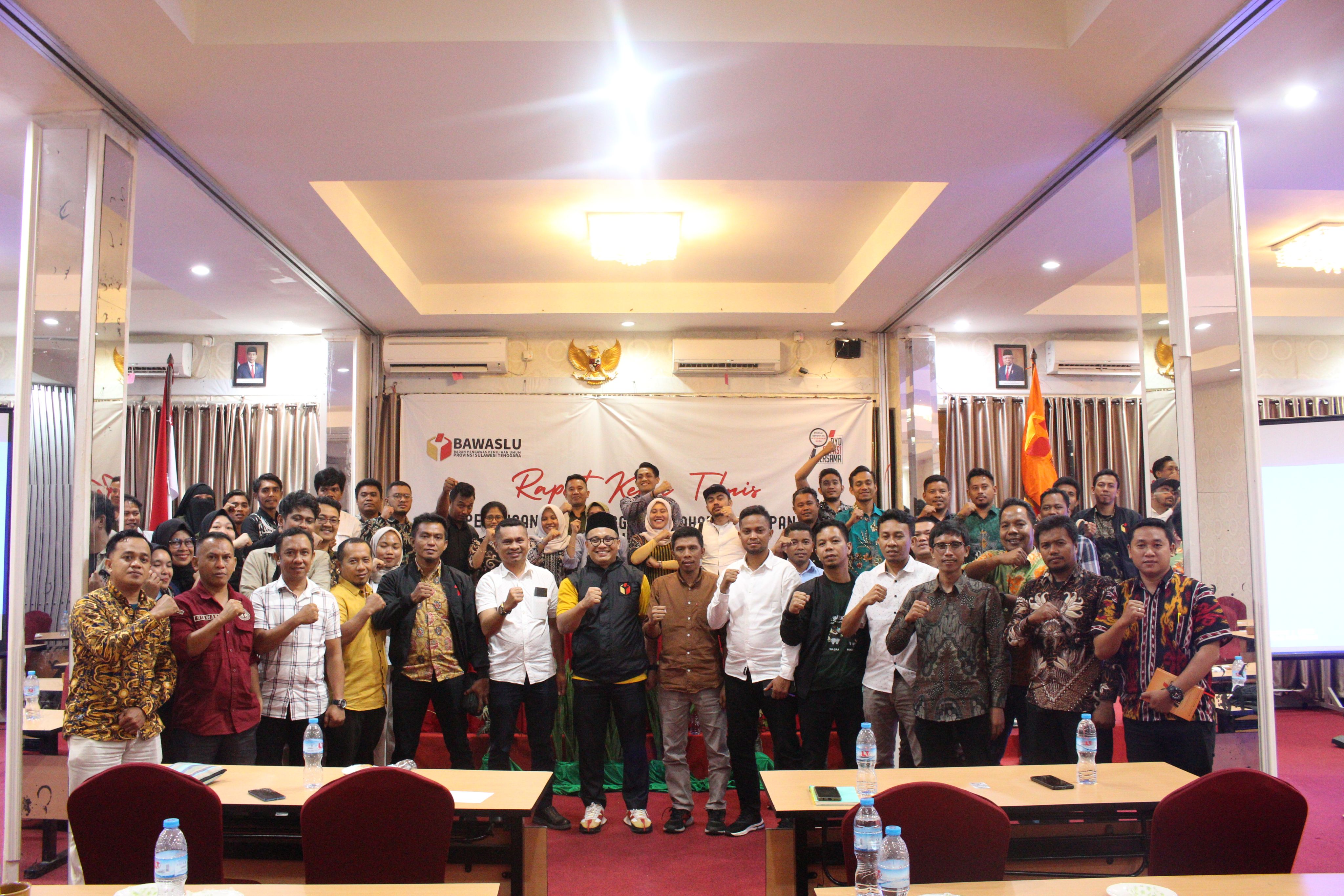 GUNA MENGIDENTIFIKASI POTENSI PELANGGARAN PEMILU, BAWASLU SULTRA GELAR RAKERNIS PENANGANAN PELANGGARAN BAGI BAWASLU KABUPATEN/KOTA