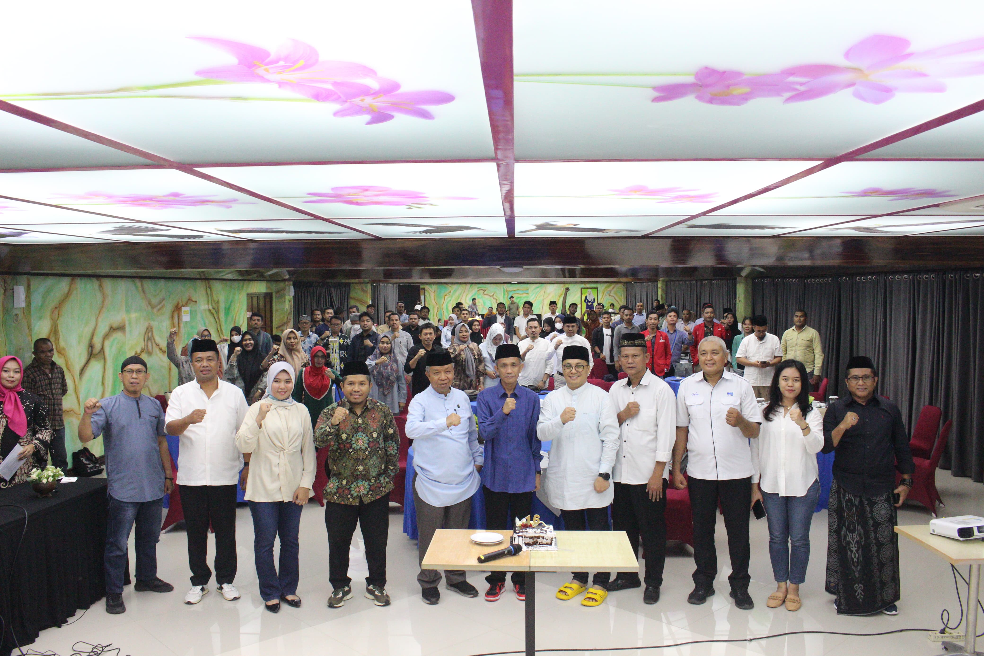 BAWASLU SULTRA GELAR NGABUBURIT PENGAWASAN PARTISIPATIF