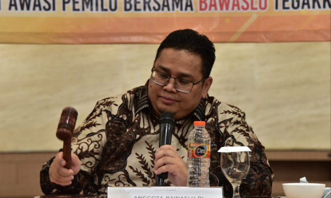 Bagja Harapkan Buku Hasil Seminar dan Lokakarya Nasional Beri Dampak Positif