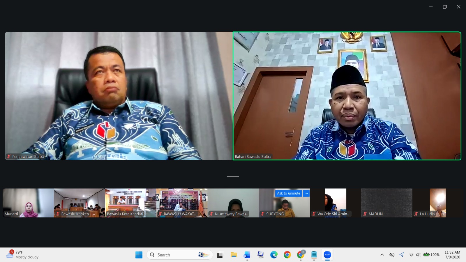 Bahari, S.Si., SH., MP., M.H (Anggota Bawaslu Provinsi Sulawesi Tenggara) Saat Menjadi Pemantik Pada Kegiatan Ngobrol Kamis Edisi 17 