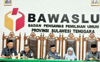 Optimalisasi Kinerja dan Adminisitrasi Bersama Bawaslu Kabupaten/Kota se-Sultra
