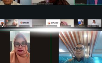  €œNgobrol Kamis€ Efektivitas Pengelolaan Informasi Publik