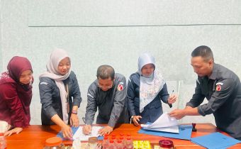 Bawaslu Sultra Bersama 3 Satker Baru Lakukan Penandatangan TKTM