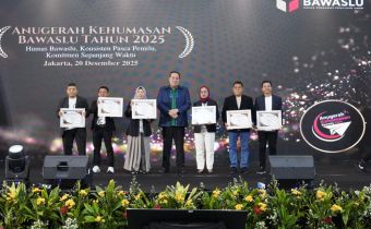 Anoa Podcast Jadi Salahsatu Pemenang Program Podcast Kehumasan di Anugerah Kehumasan Bawaslu Tahun 2025