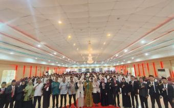 ANGGOTA BAWASLU SULTRA HADIRI PELANTIKAN&amp;PEMBEKALAN PENGAWAS KELURAHAN/DESA SE-KAB. KOLAKA   