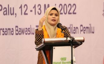 Lolly Harap Bawaslu Daerah Cermat Awasi Data Pemilih Berkelanjutan