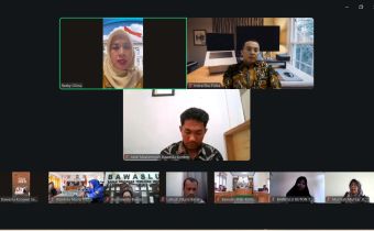 Indra Eka Putra, S.H., M.H.Cpl (Anggota Bawaslu Provinsi Sulawesi Tenggara) Saat Memberikan Arahan dan Sambutan diNgobrol Kamis Melalui Zoom Meeting/Daring